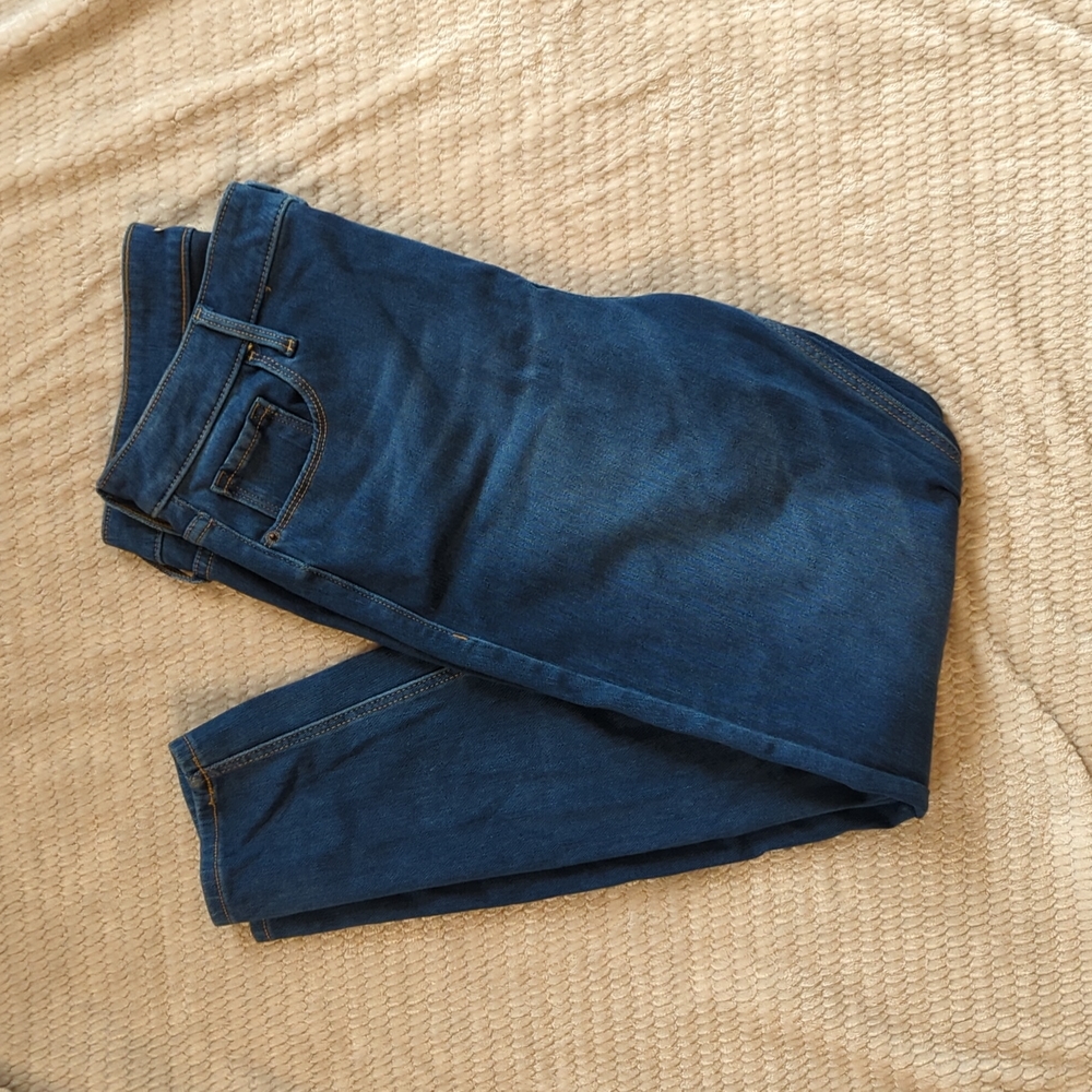 Old Navy Rockstar High Rise Super Skinny Jeans | 24/7 Sculpt